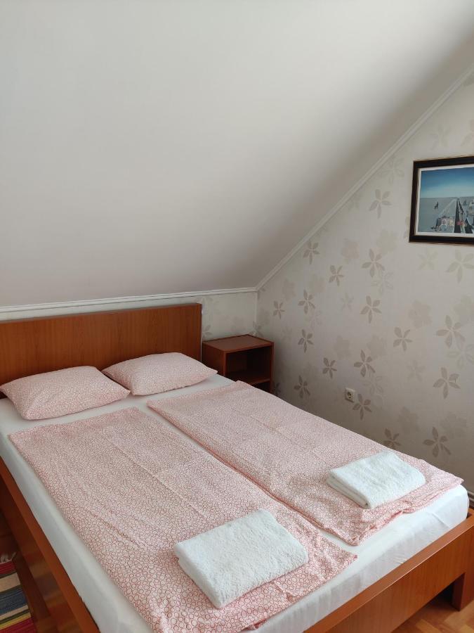 Fadora Apartman 티하니 외부 사진