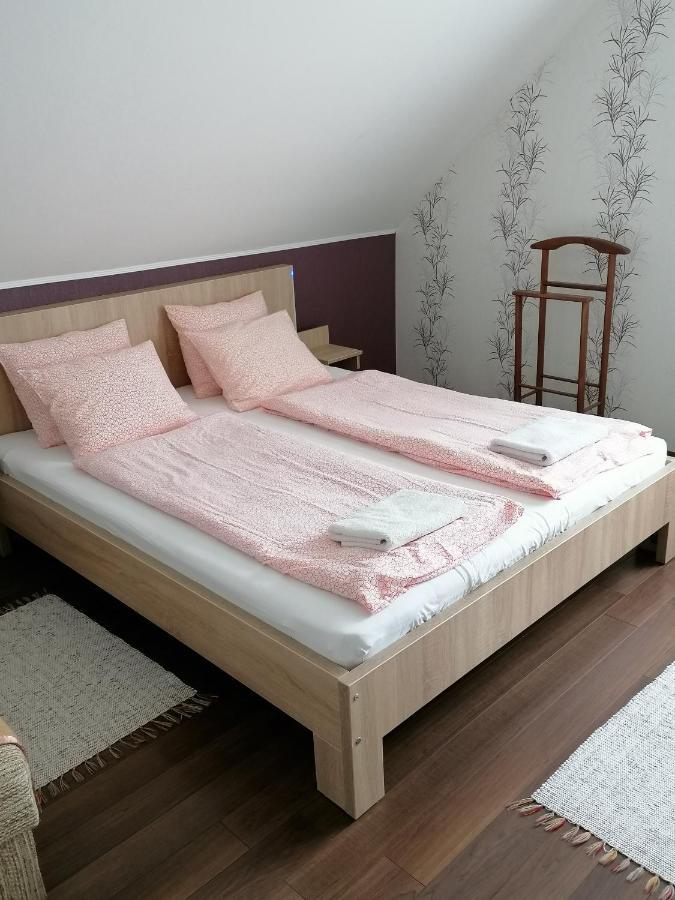 Fadora Apartman 티하니 외부 사진
