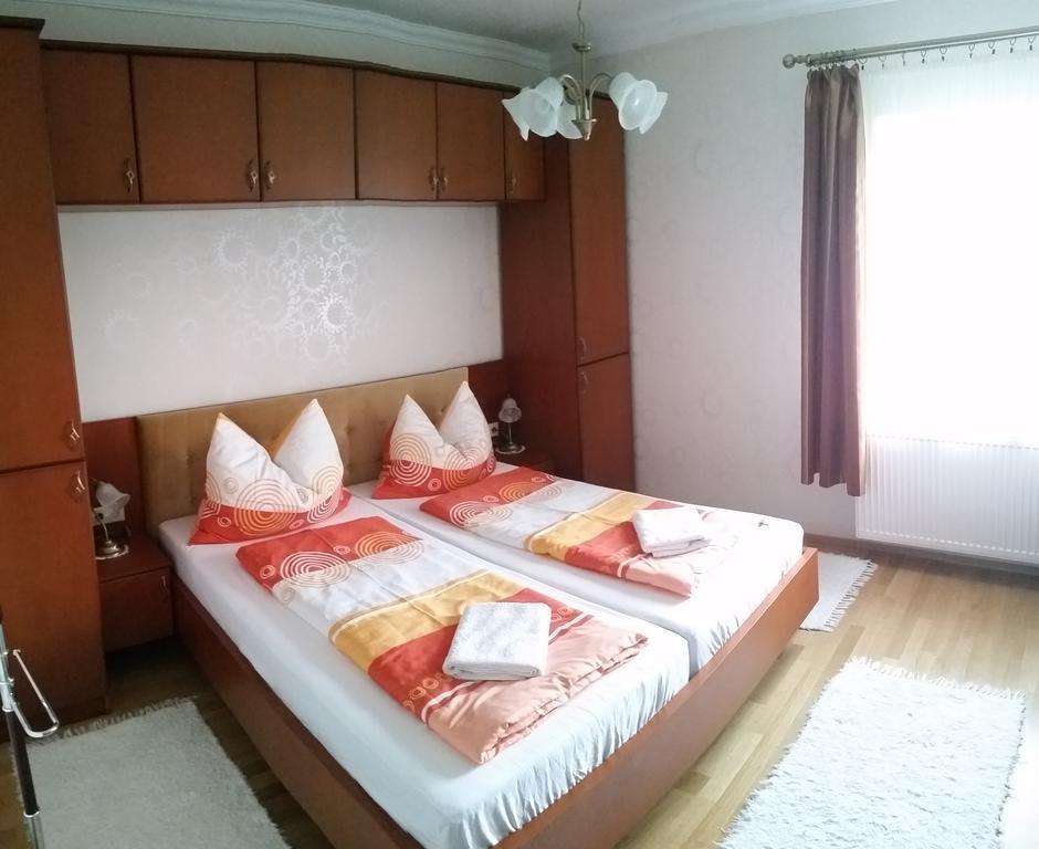 Fadora Apartman 티하니 객실 사진