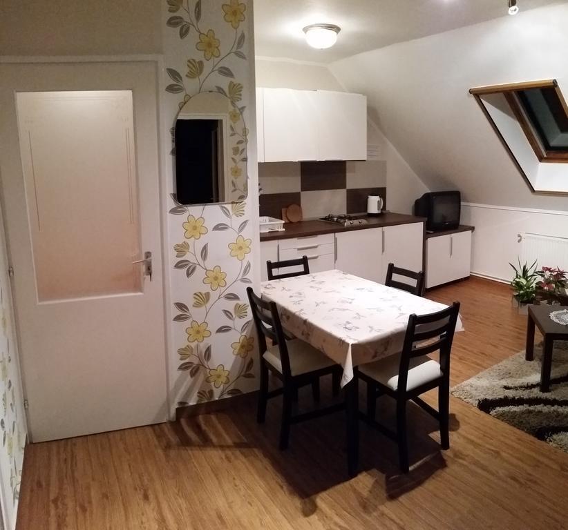 Fadora Apartman 티하니 객실 사진