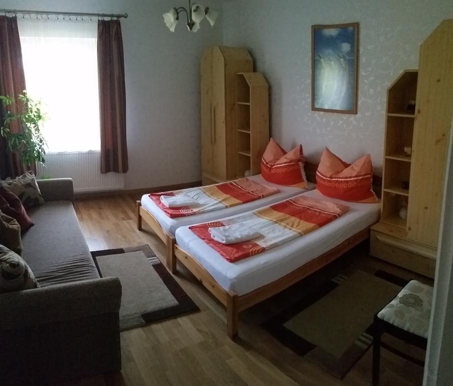 Fadora Apartman 티하니 외부 사진